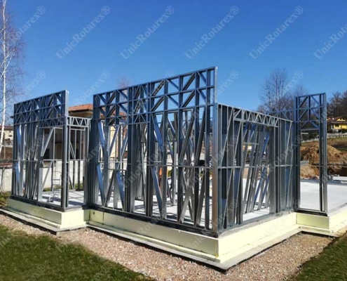 Steel structure for groundfloor house