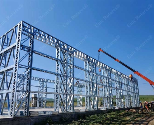 Lightweight steel structure for industrial building